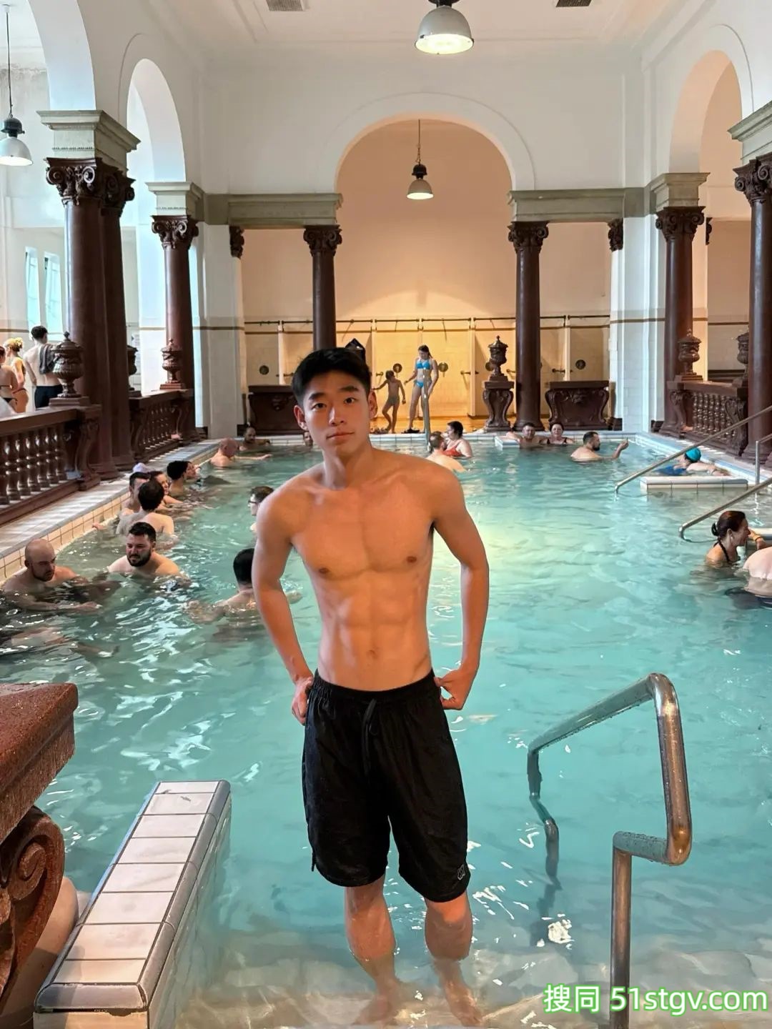 清爽帅气男大，小羊Shawn - 51虹马