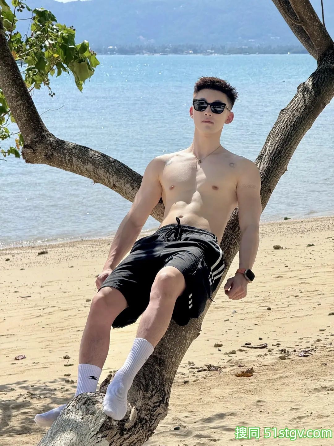 奶香奶香的帅哥哥 - 51虹马