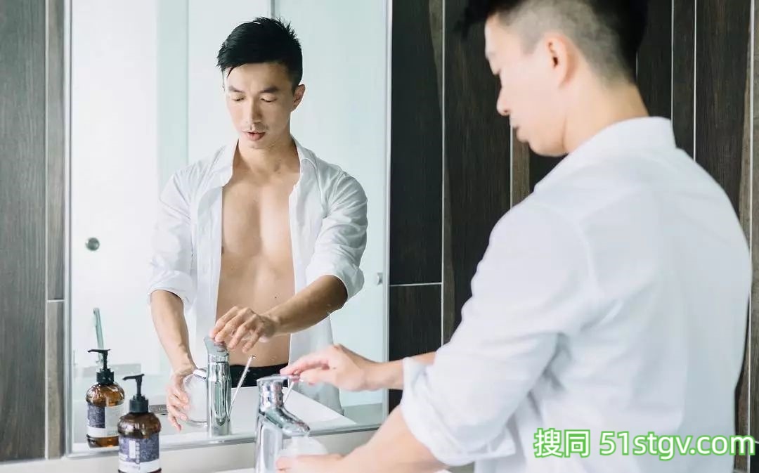 寸头帅称自己实力强!! - 51虹马 寸头帅称自己实力强!! - 51虹马