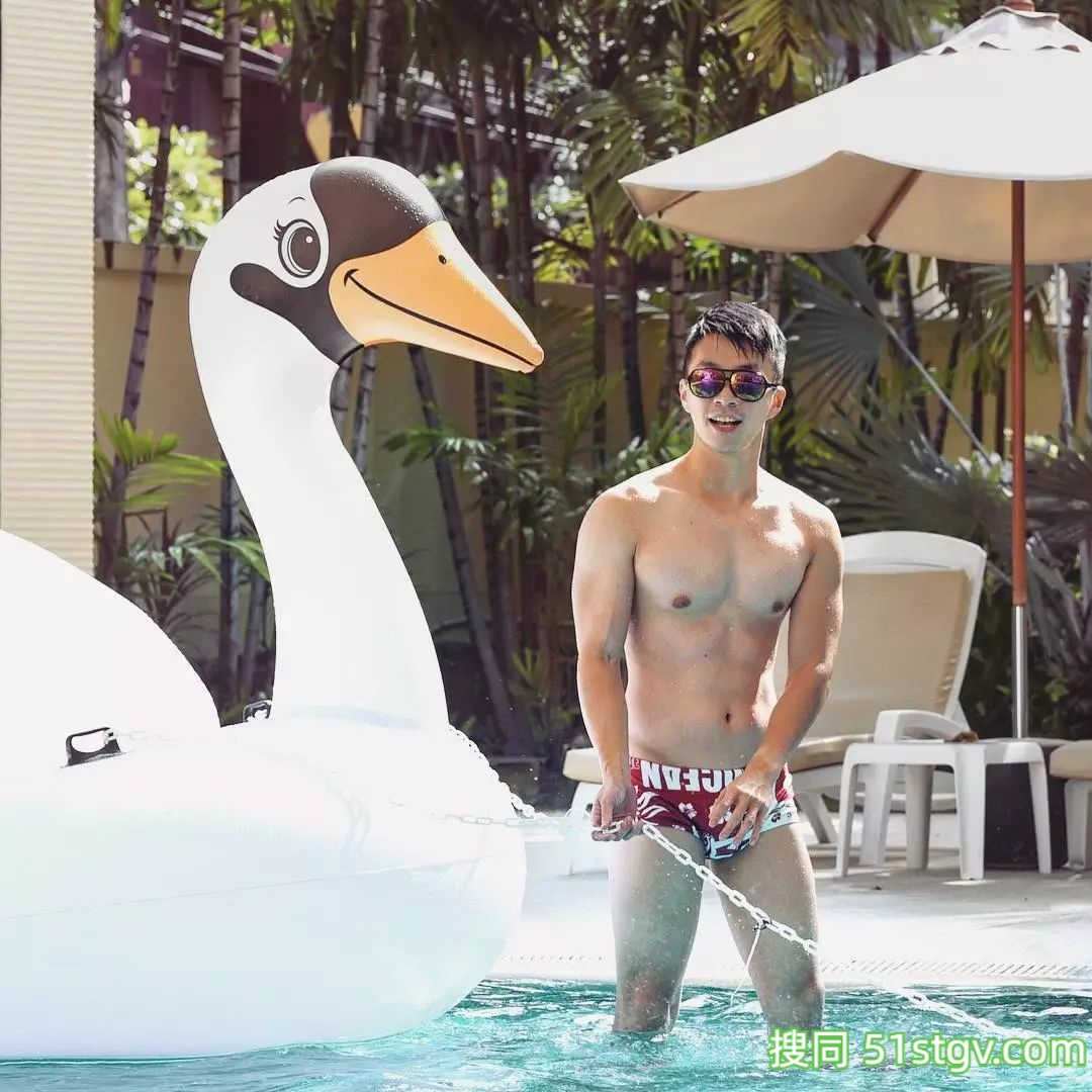 寸头帅称自己实力强!! - 51虹马 寸头帅称自己实力强!! - 51虹马