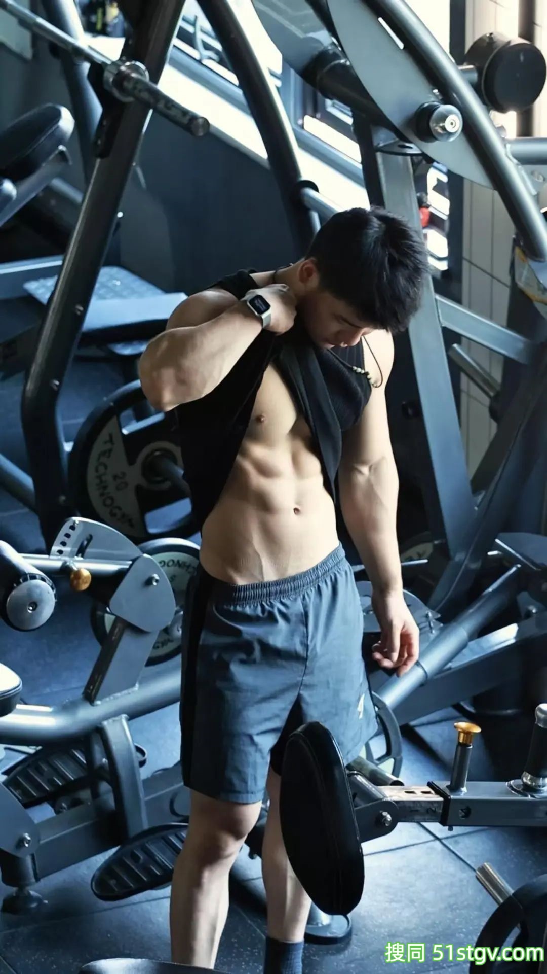 荷尔蒙的味道，很上头 - 51虹马