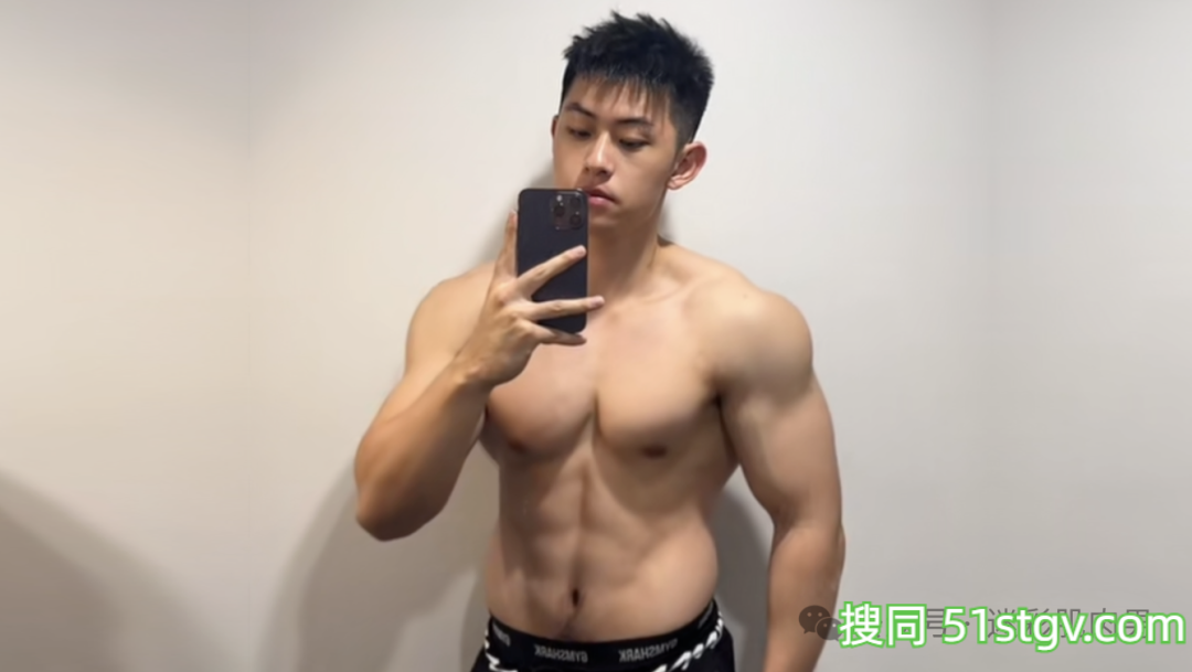 你们的新老公自拍来啦！ - 51虹马