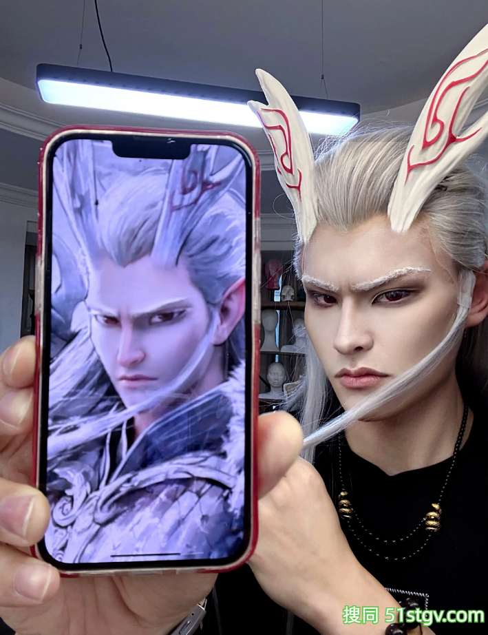 28岁湖南运动男模,这健壮肌肉线条和冷傲脸部棱角沉浸式还原东海龙王敖光 - 51虹马 28岁湖南运动男模,这健壮肌肉线条和冷傲脸部棱角沉浸式还原东海龙王敖光 - 51虹马