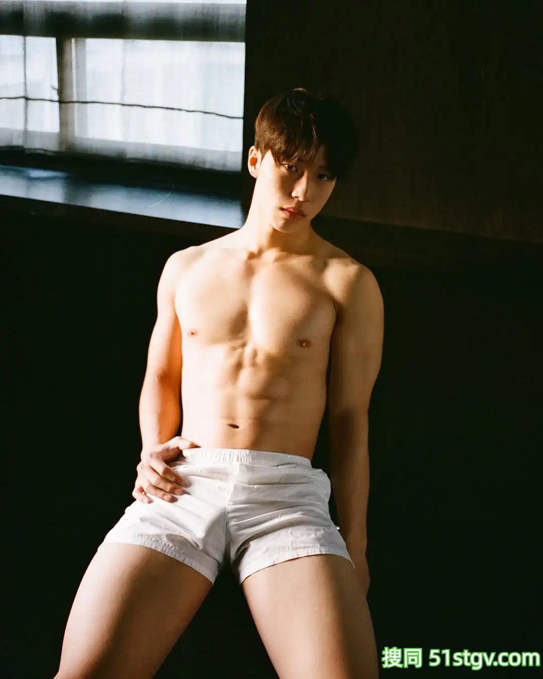 男生写真｜忧郁的男孩 - 51虹马