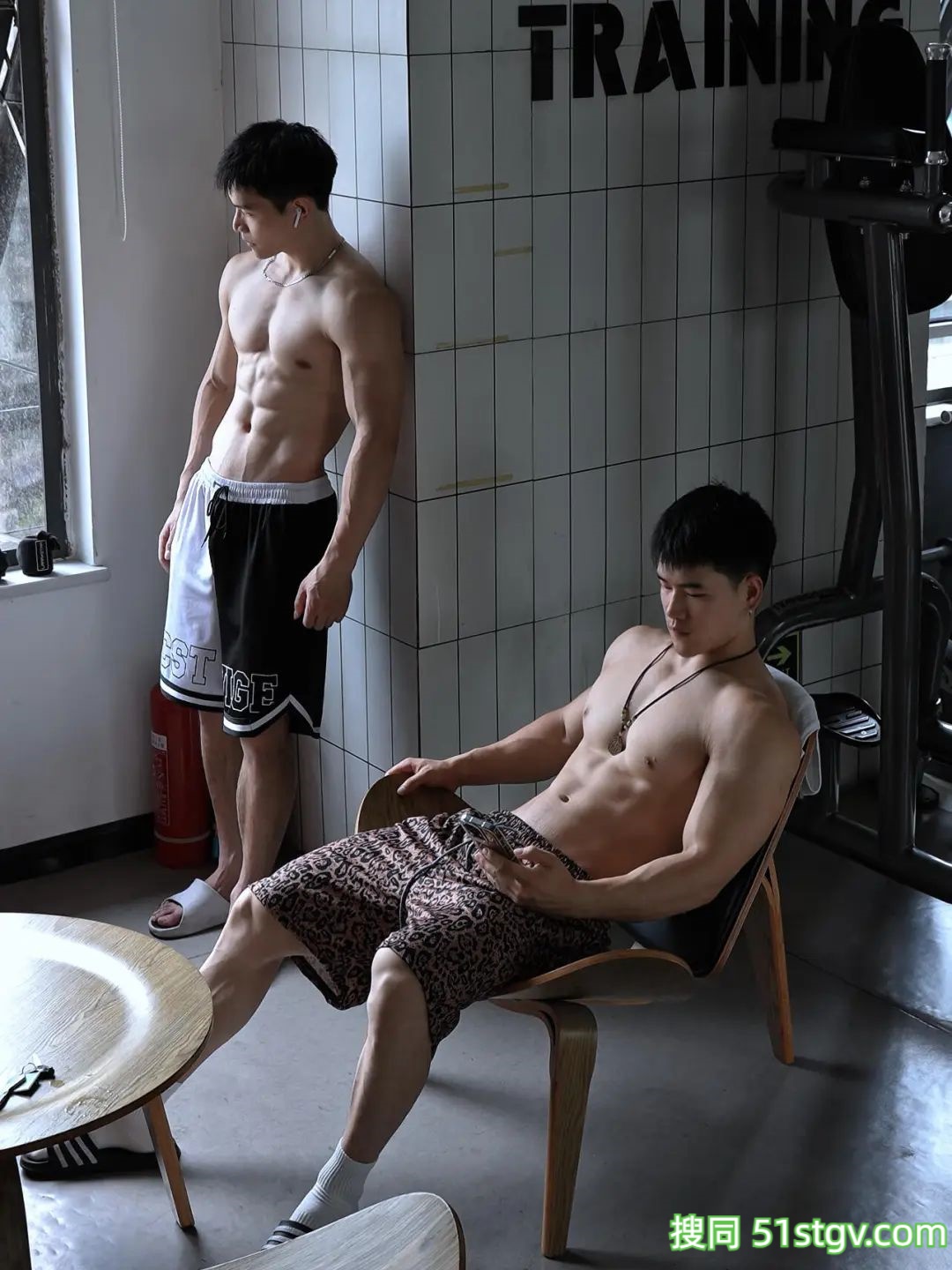 荷尔蒙的味道，很上头 - 51虹马