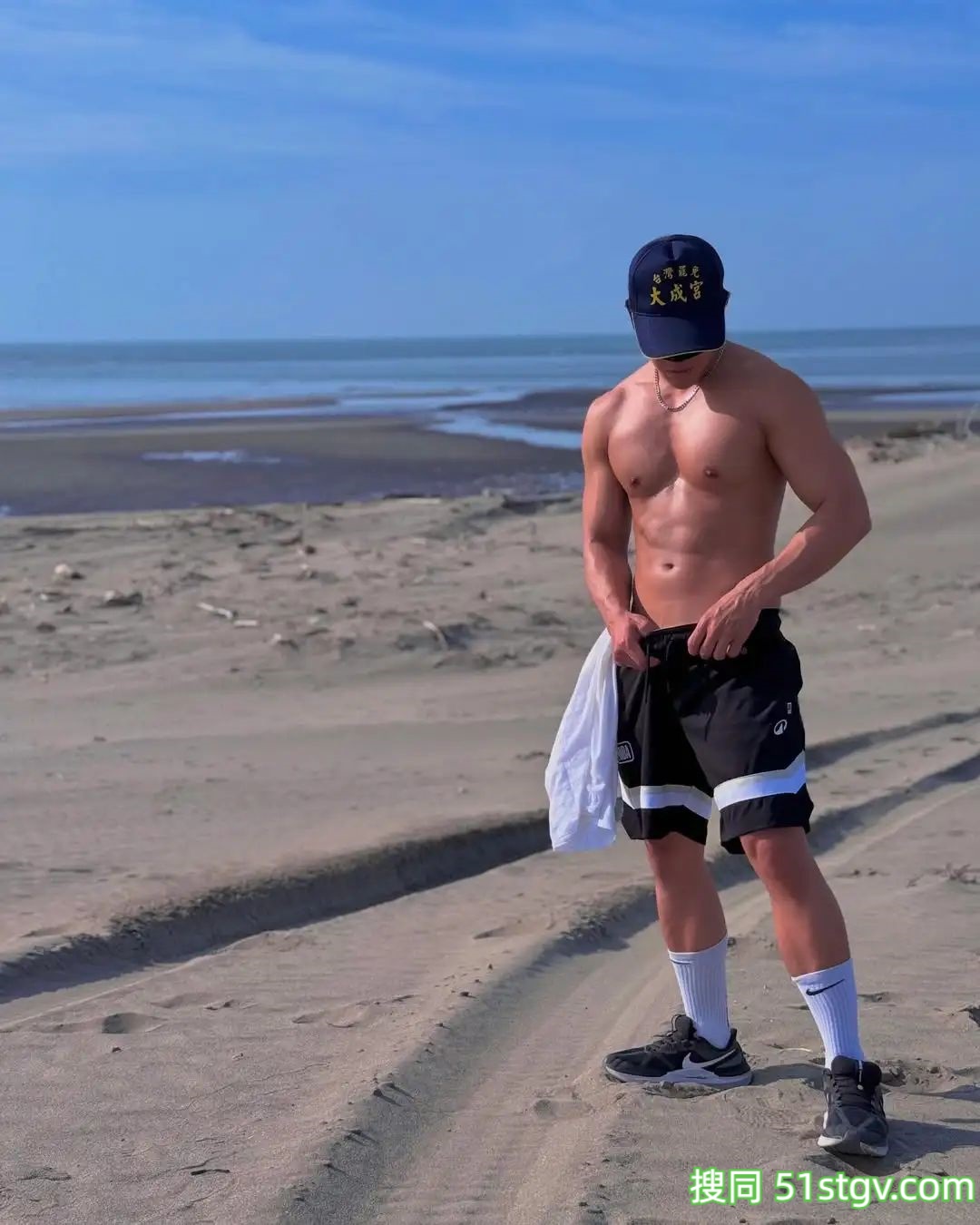 黑皮体育生，X张力满满 - 51虹马