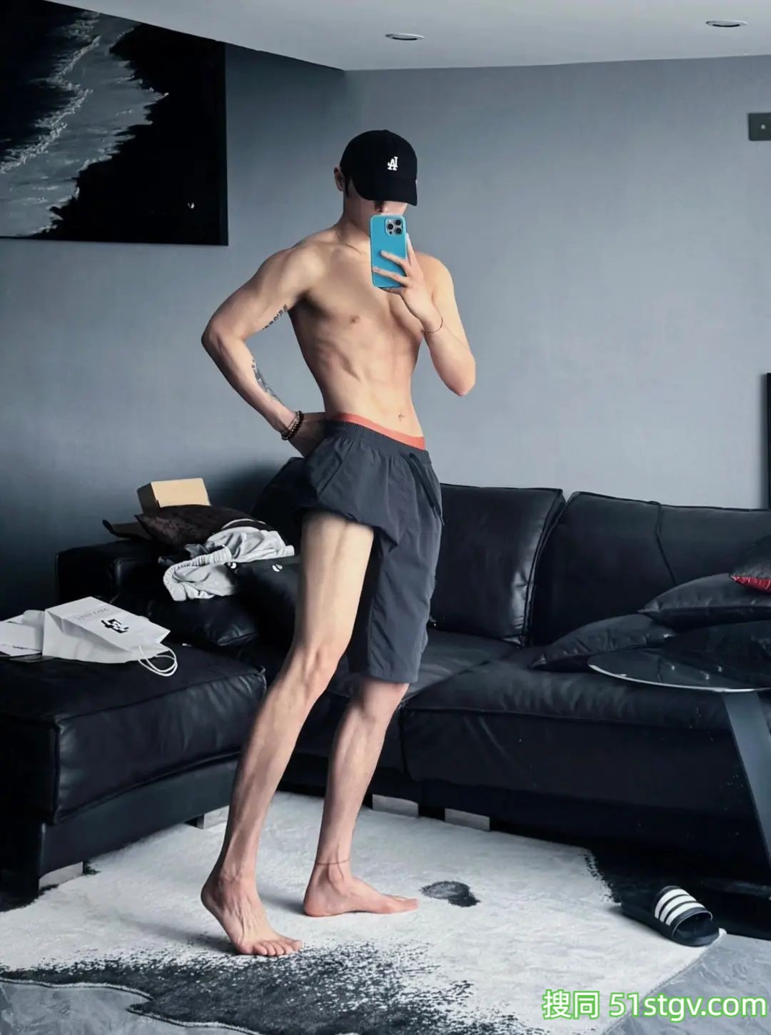 大长腿公狗腰，这身材嘎嘎猛 - 51虹马