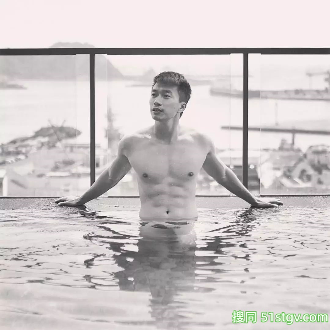 寸头帅称自己实力强!! - 51虹马 寸头帅称自己实力强!! - 51虹马