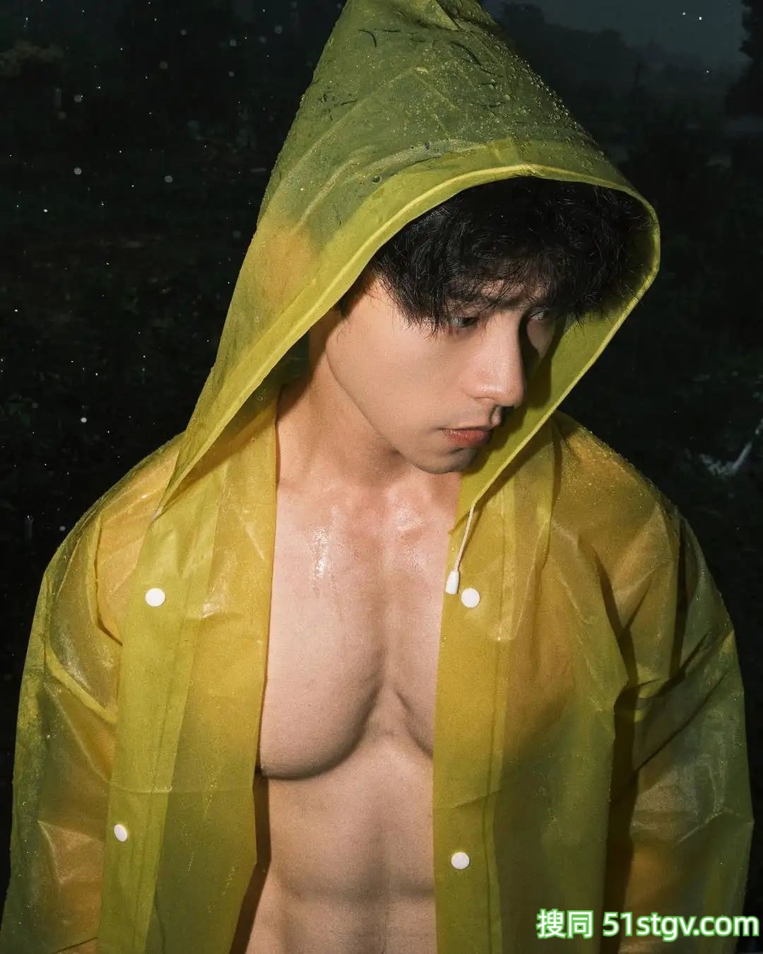 可狼可奶的腹肌哥哥可以嘛 - 51虹马