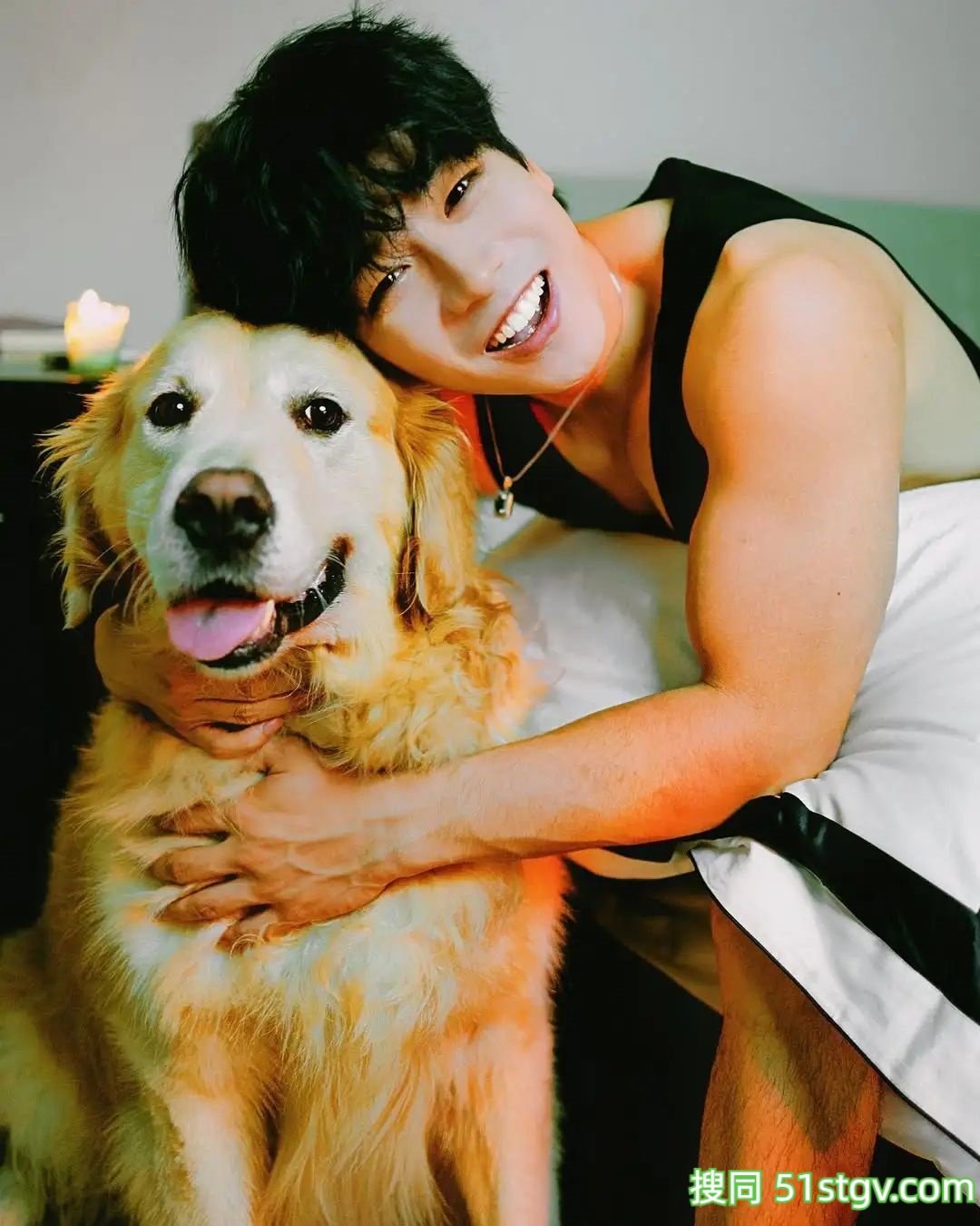 可狼可奶的腹肌哥哥可以嘛 - 51虹马