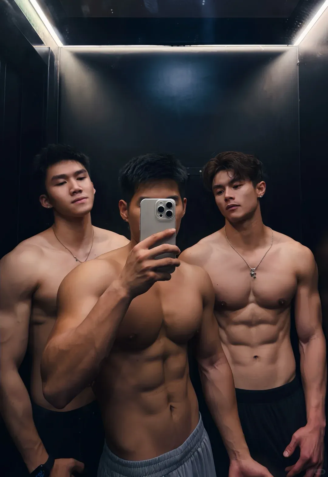 26岁浙江健身小哥,嘎嘣脆黑皮八块腹肌,这青筋暴起手臂结实背阔肌够Man吧 - 51虹马 26岁浙江健身小哥,嘎嘣脆黑皮八块腹肌,这青筋暴起手臂结实背阔肌够Man吧 - 51虹马