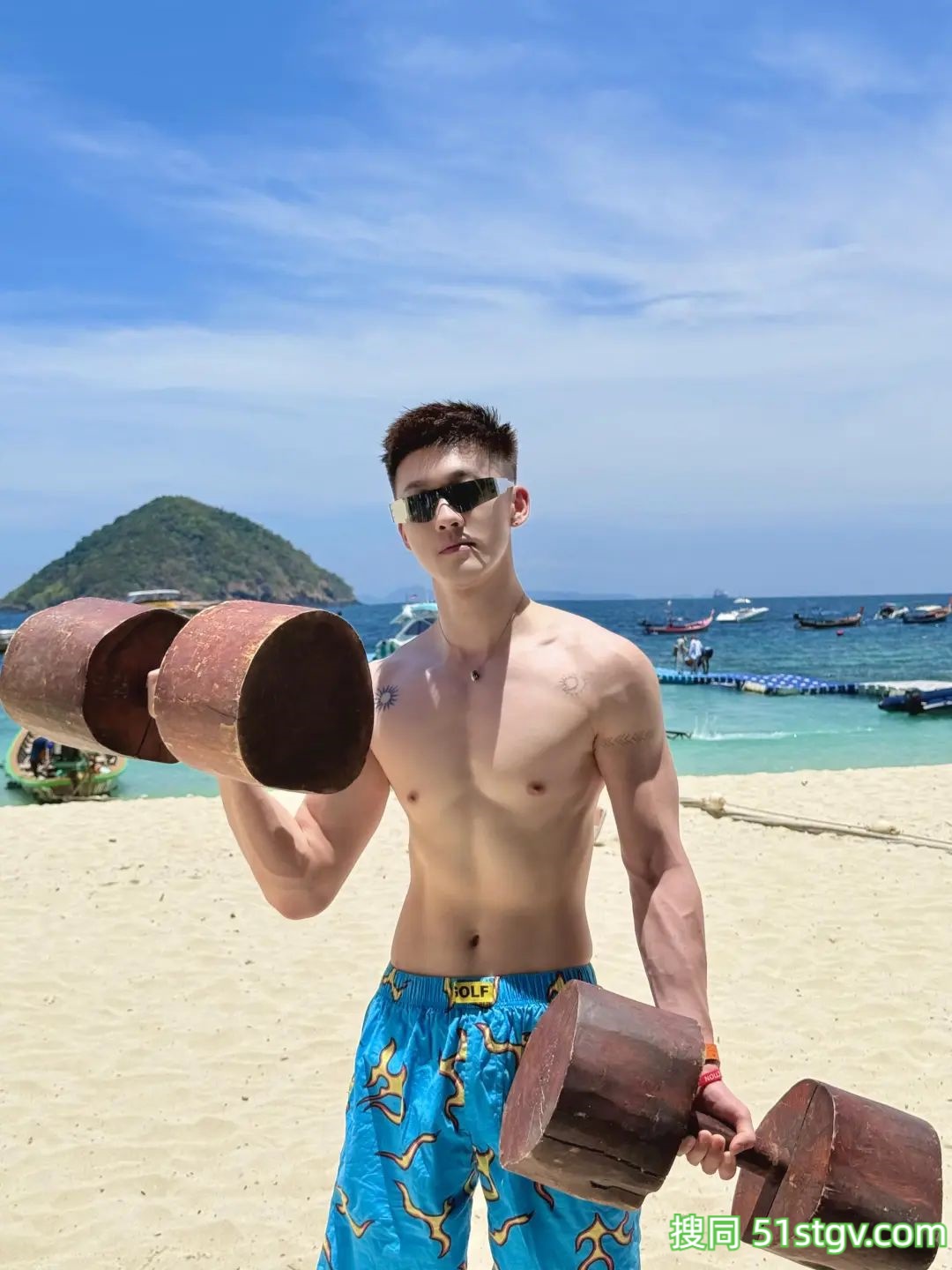 奶香奶香的帅哥哥 - 51虹马