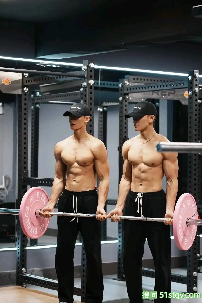 两个山东男人，健身搭子 - 51虹马