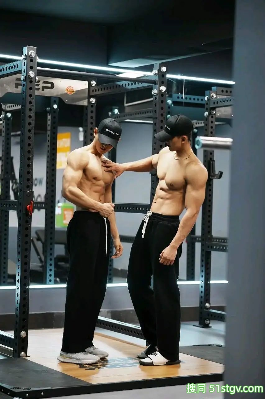 两个山东男人，健身搭子 - 51虹马