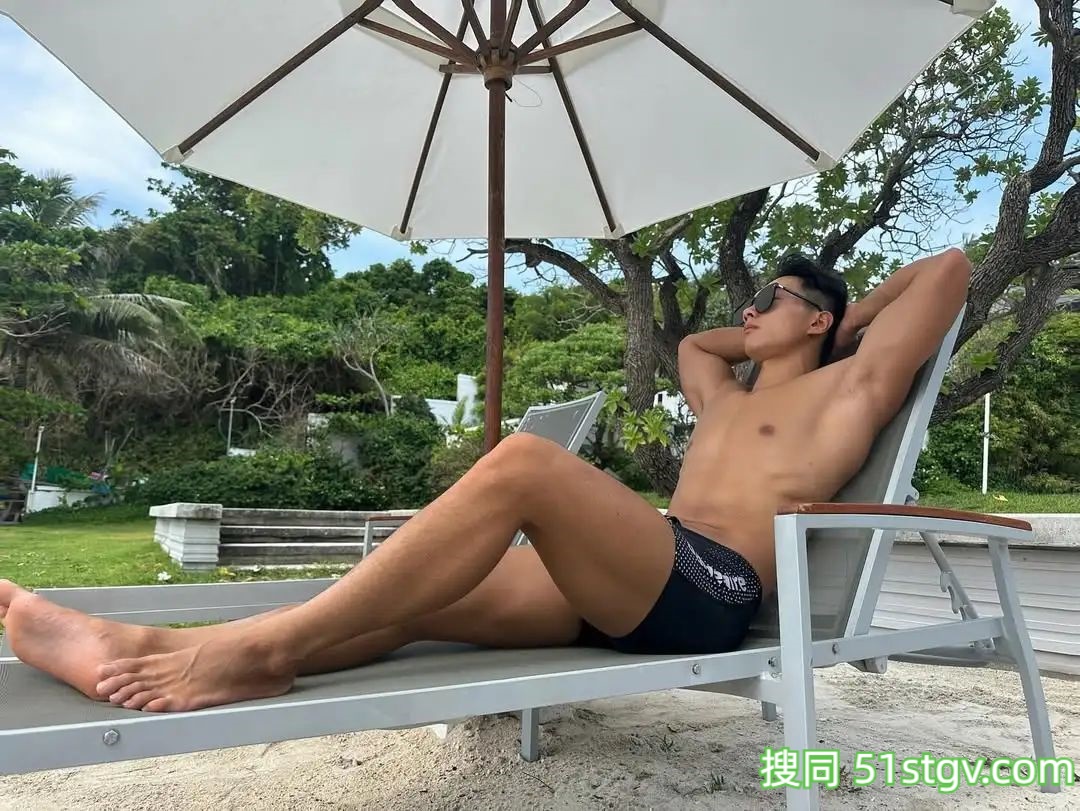 黑皮体育生，大长腿健硕的身材-51虹马