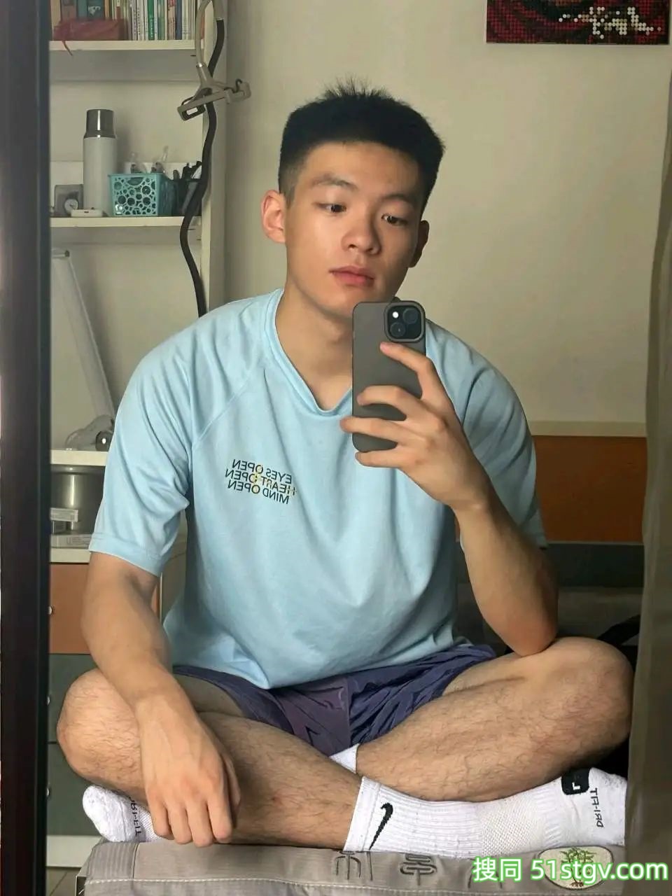 男大学生，三宣-51虹马