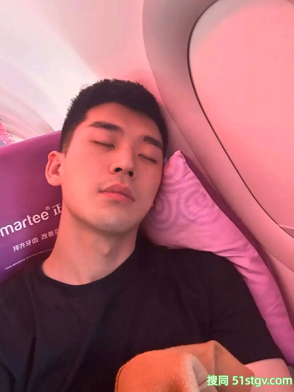 天菜东北男人，小南哥 - 51虹马