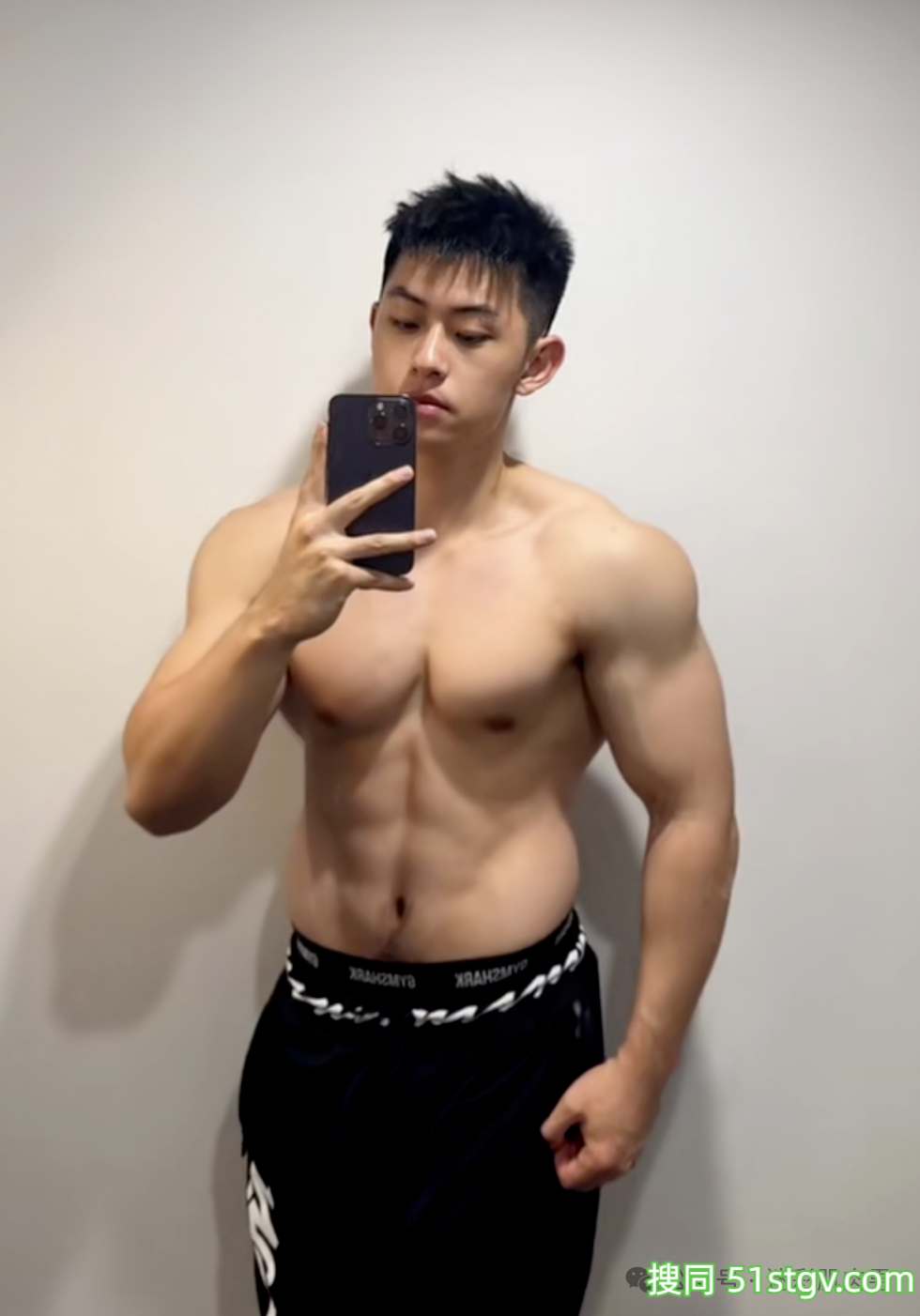 你们的新老公自拍来啦！ - 51虹马