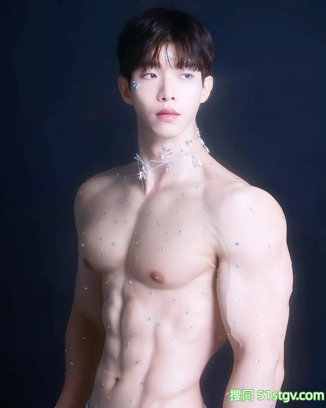 帅哥，青筋暴突 - 51虹马