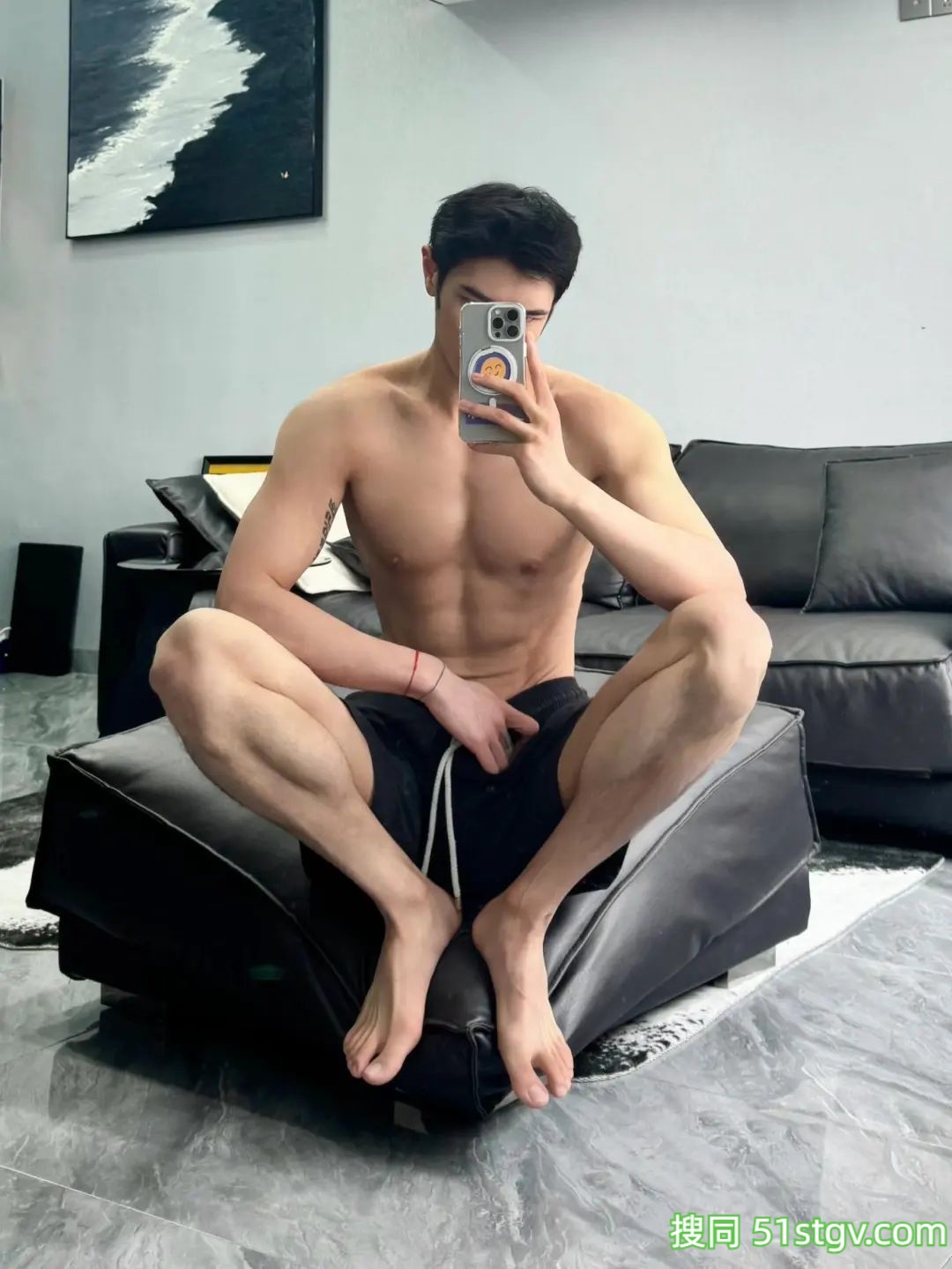 大长腿公狗腰，这身材嘎嘎猛 - 51虹马