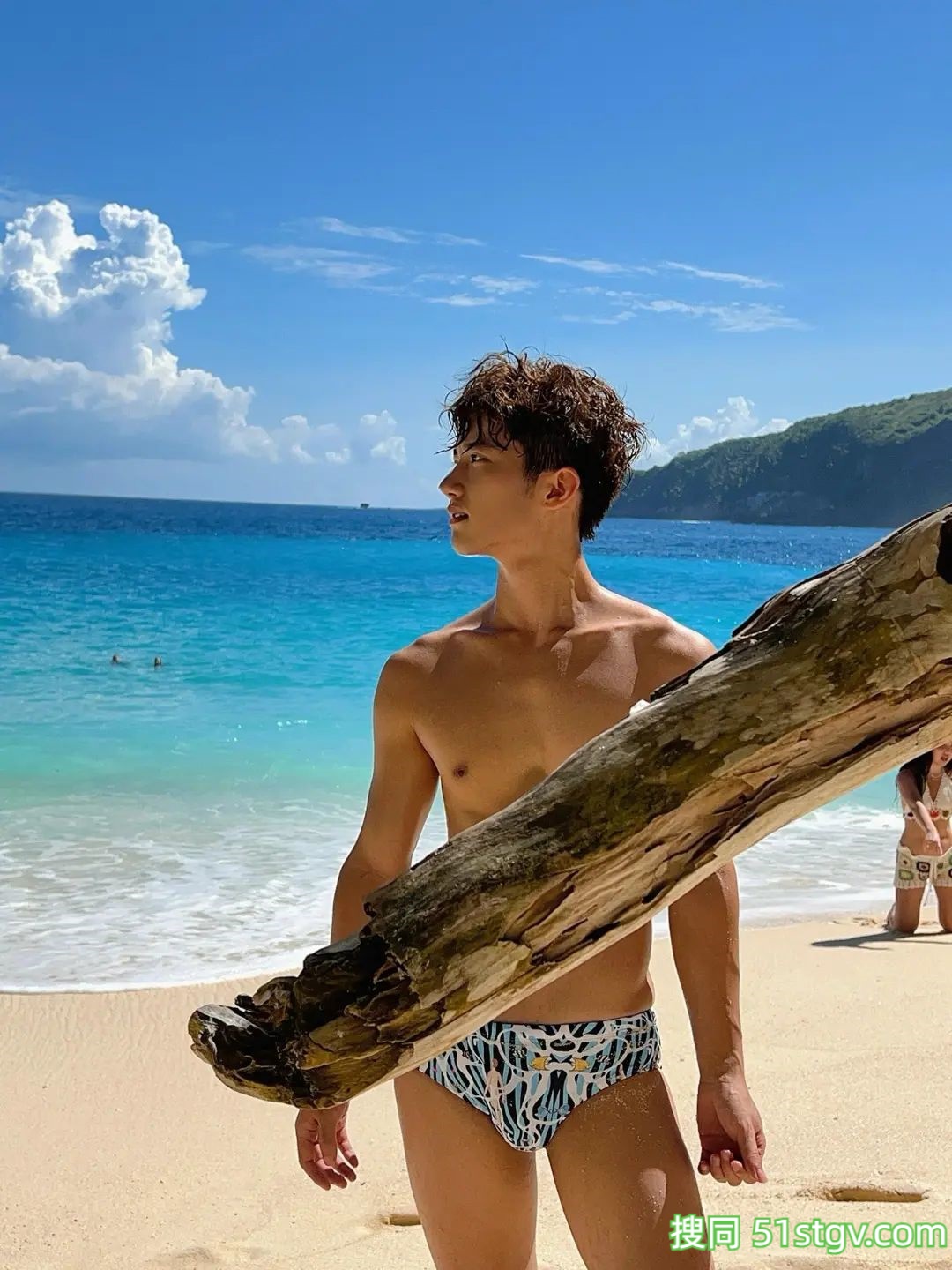 05薄肌小帅哥，少年感 - 51虹马