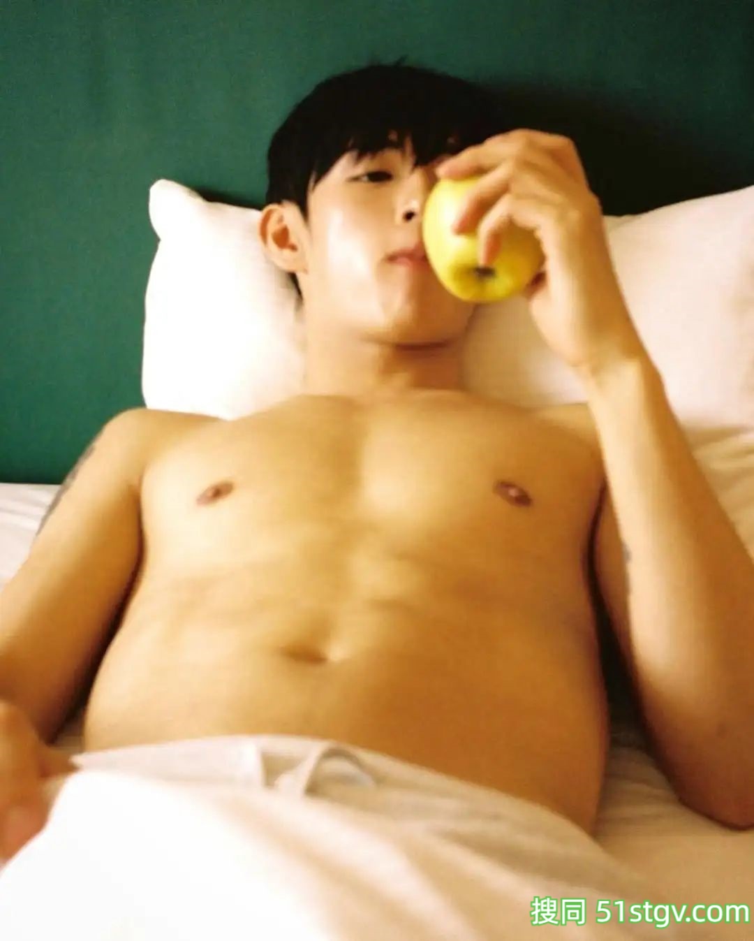 薄肌小奶狗，有点帅 - 51虹马