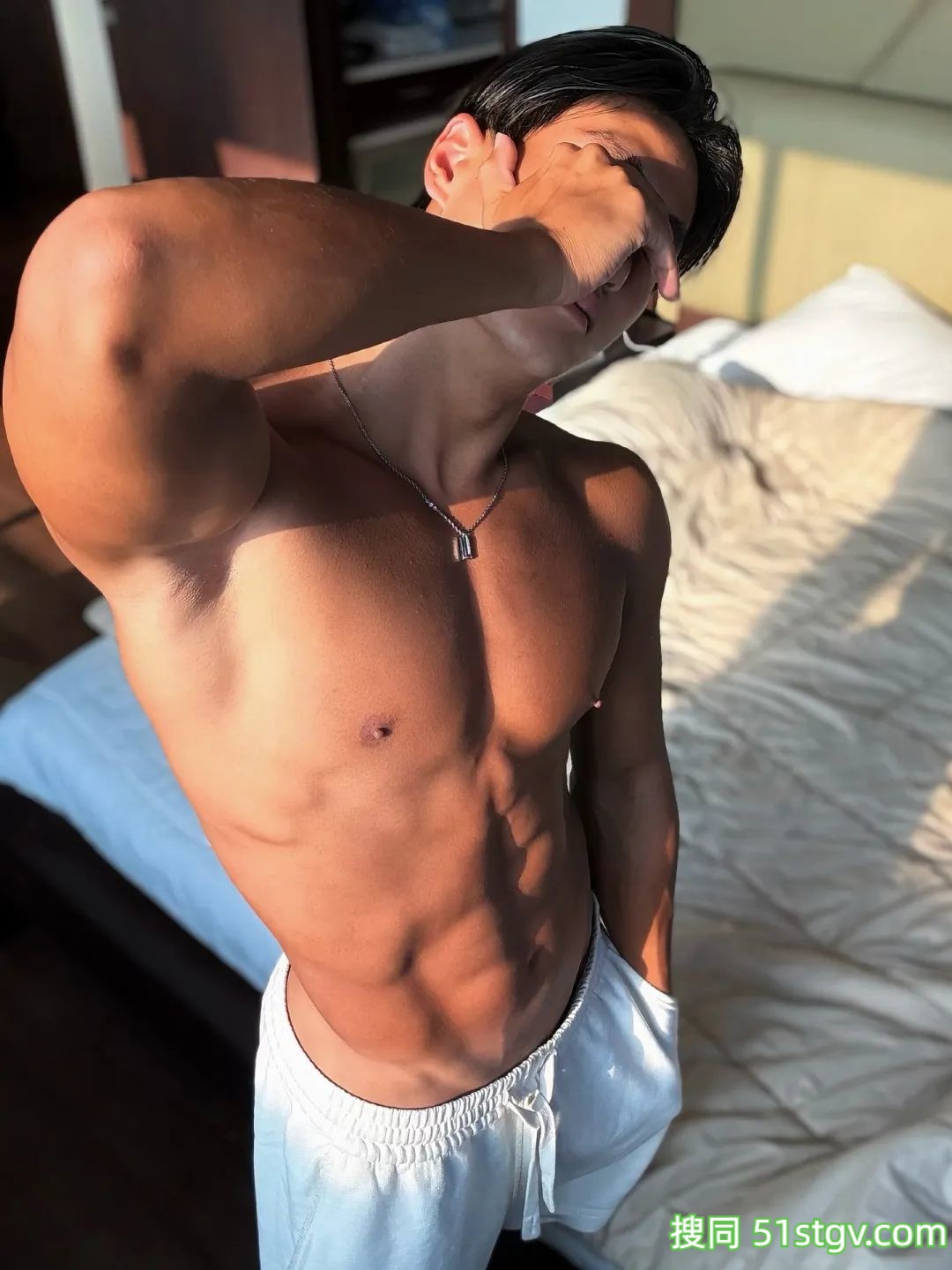 黑皮体育生，健康的肤色更迷人 - 51虹马