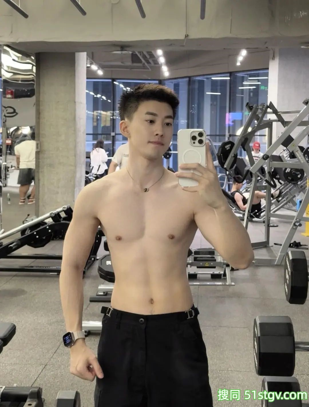 奶香奶香的帅哥哥 - 51虹马