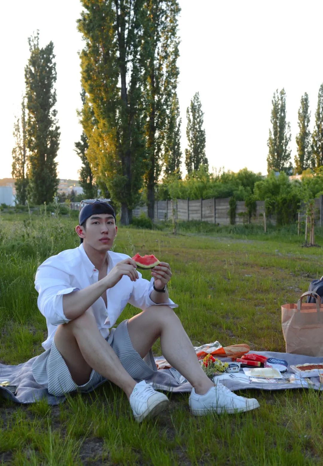 27岁巴黎海归男模,痞帅太平洋肩膀公狗腰,这大胸肌在温泉里泡着太撩人了 - 51虹马 27岁巴黎海归男模,痞帅太平洋肩膀公狗腰,这大胸肌在温泉里泡着太撩人了 - 51虹马