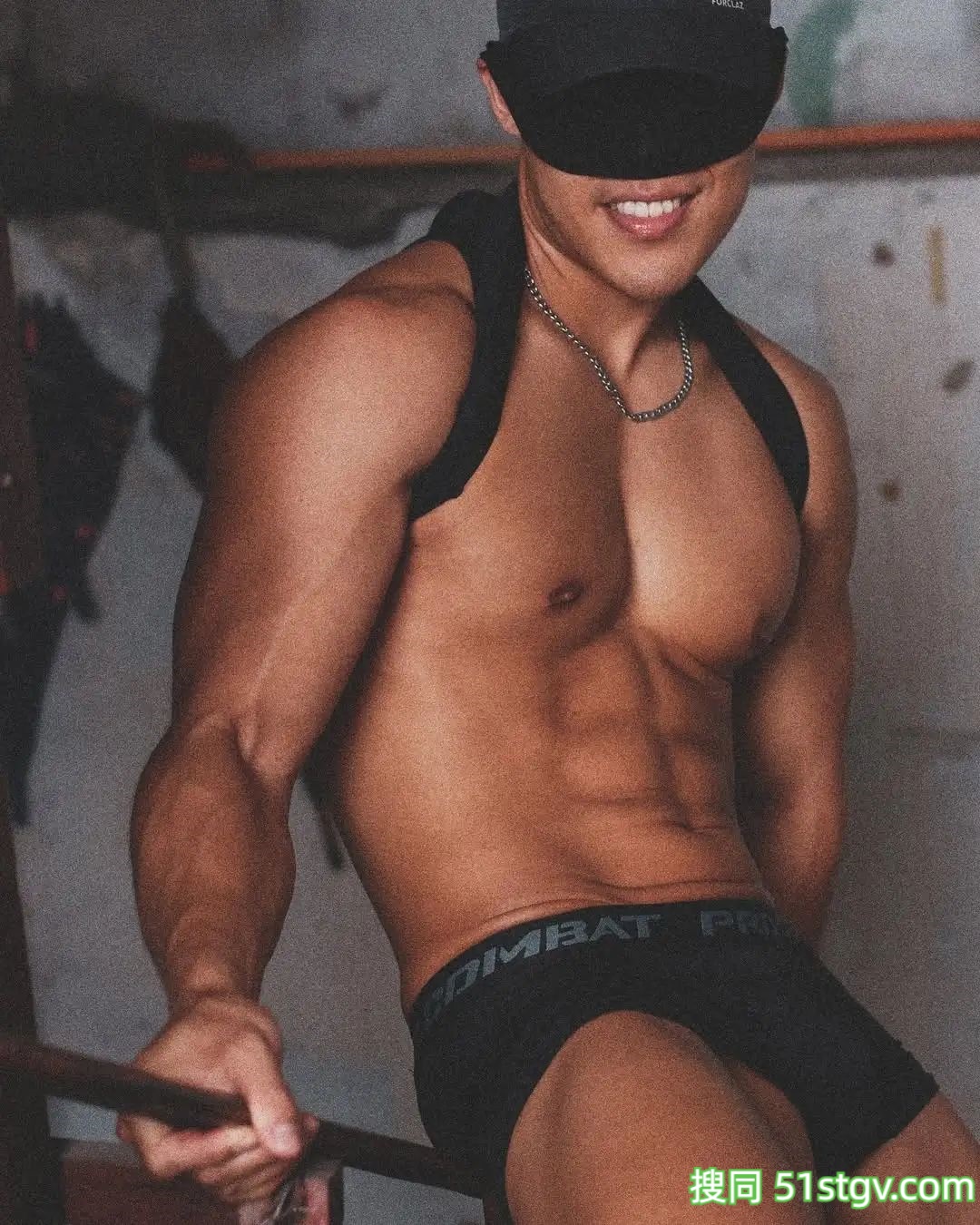 黑皮体育生，X张力满满 - 51虹马