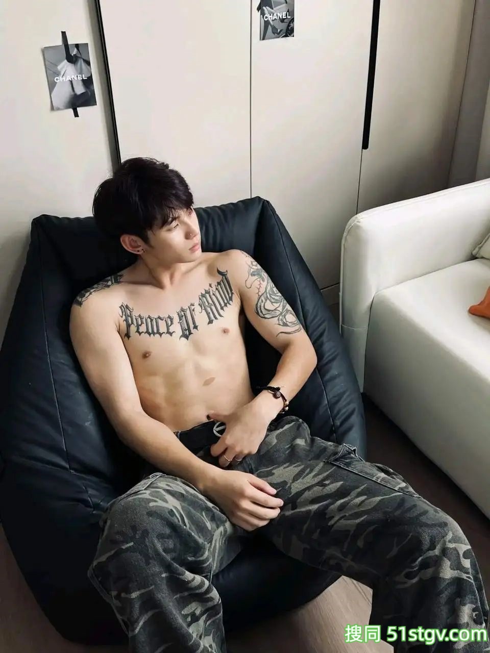 痞帅，薄肌小哥哥，好帅好爽 - 51虹马