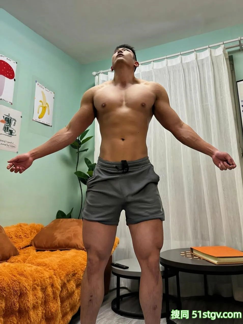 粗壮的男友，荷尔蒙爆棚 - 51虹马