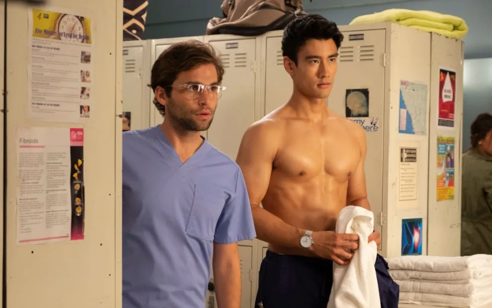 混血肌肉医生去当舞男? - 51虹马 混血肌肉医生去当舞男? - 51虹马