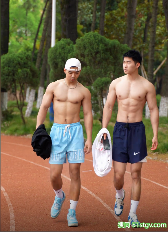 23岁杭州健身网红,大秀青筋臂和爆满腹,这绿军裤水电工,连装修的业主也不淡定 - 51虹马 23岁杭州健身网红,大秀青筋臂和爆满腹,这绿军裤水电工,连装修的业主也不淡定 - 51虹马