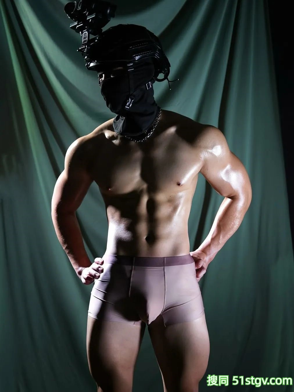 荷尔蒙爆棚，肌肉猛男，看得人心潮澎湃 - 51虹马