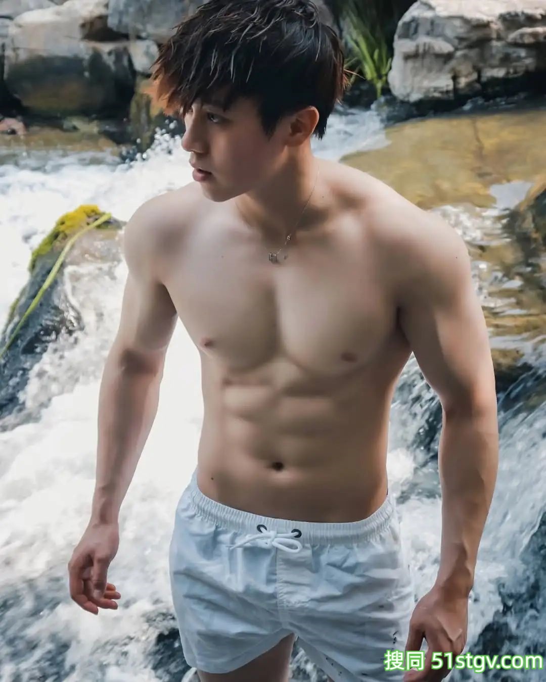 帅哥，白皮体育生 - 51虹马