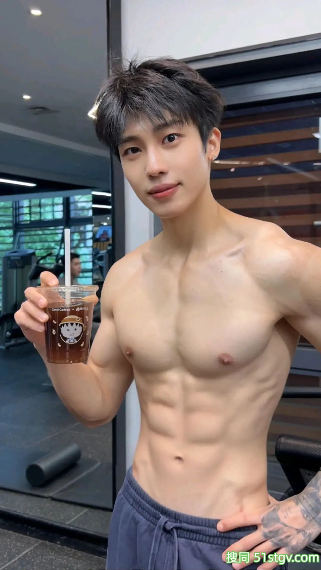 看帅哥心情好，高颜值好身材，天菜小哥哥是谁在谈 - 51虹马