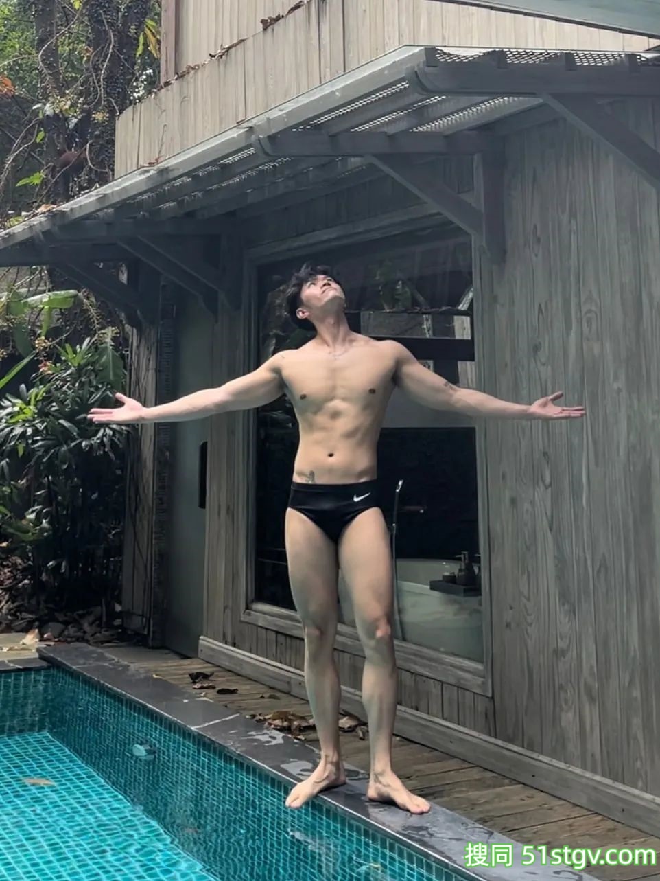 薄肌身材大长腿 - 51虹马