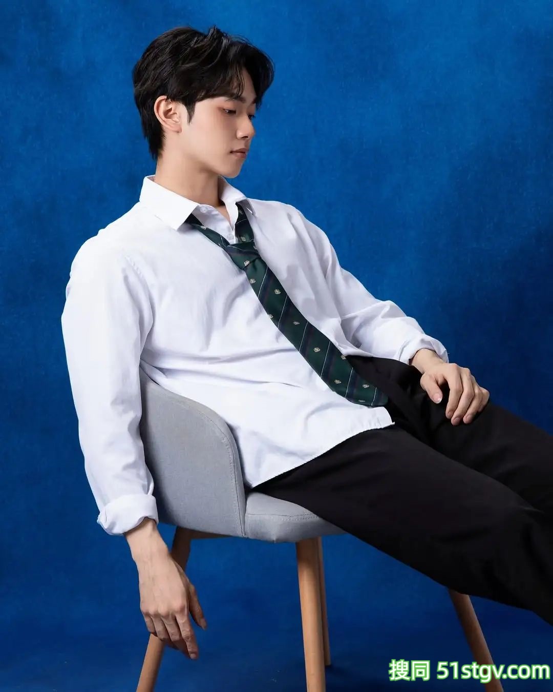 帅哥，腹肌小奶狗 - 51虹马