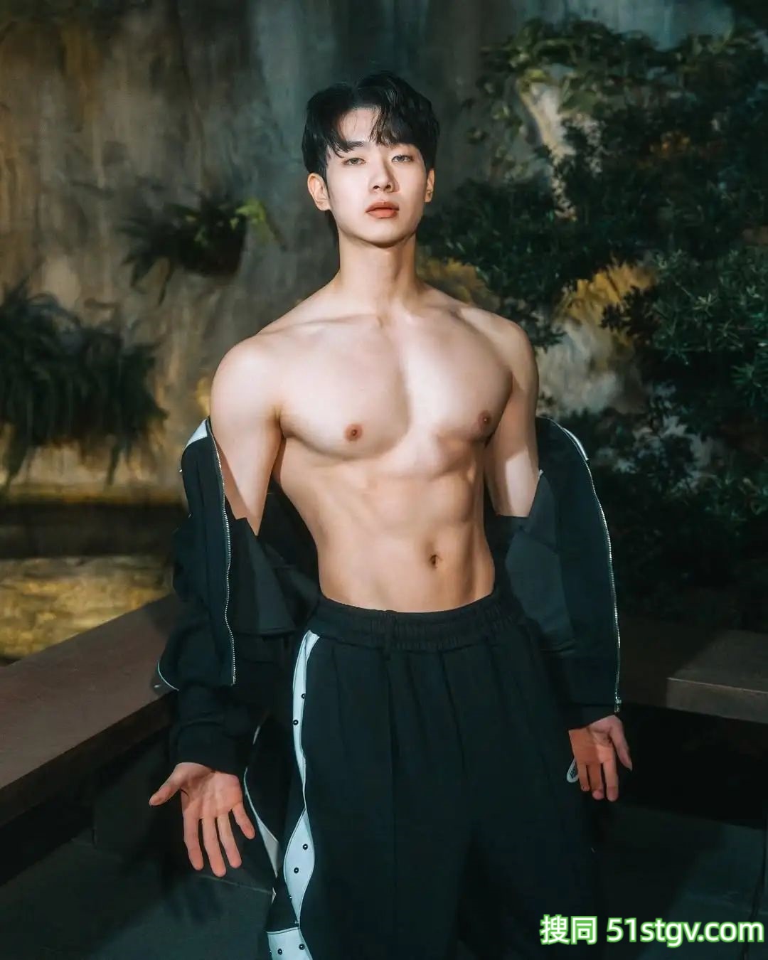 帅哥，腹肌小奶狗 - 51虹马