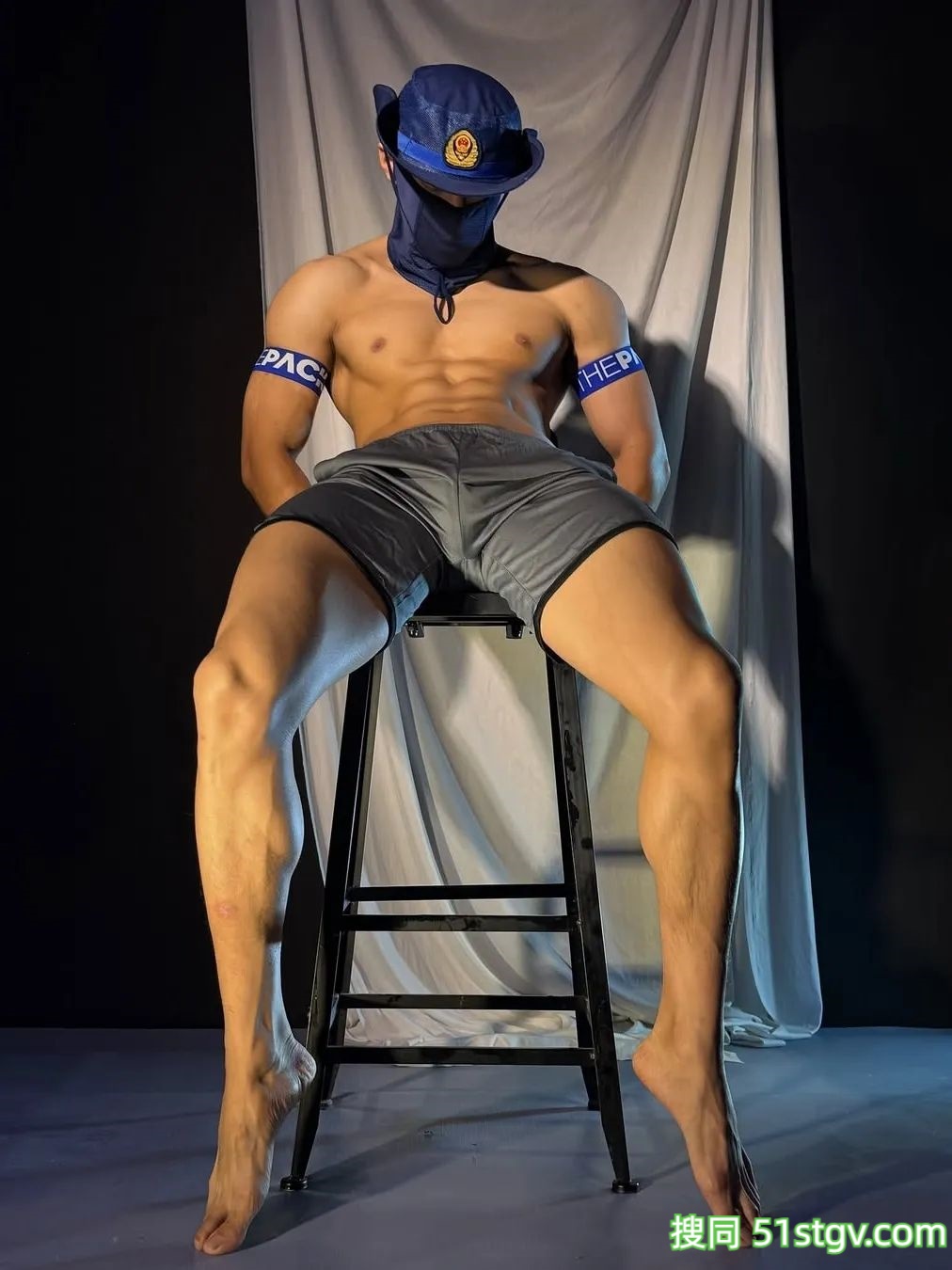 蓝朋友，肌肉好猛 - 51虹马