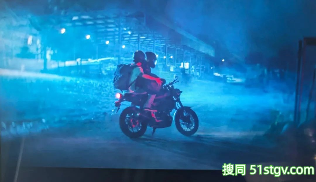 不想要散步的夜晚 - 51虹马 不想要散步的夜晚 - 51虹马