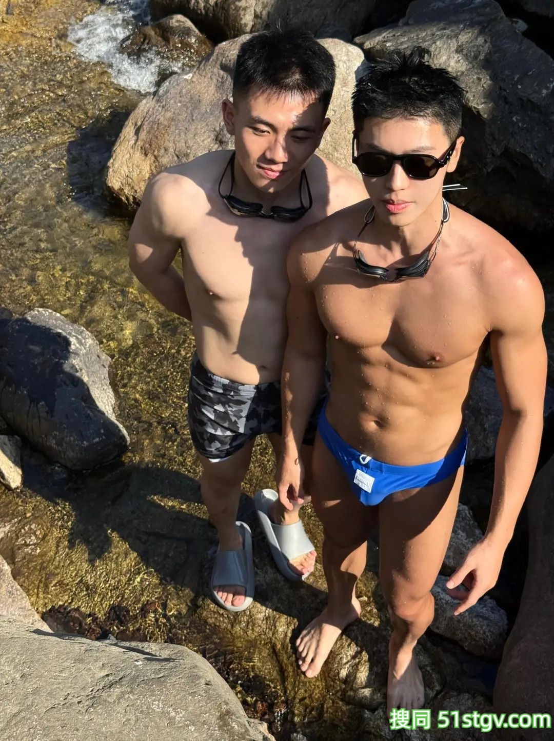 想和帅哥一起玩水 - 51虹马