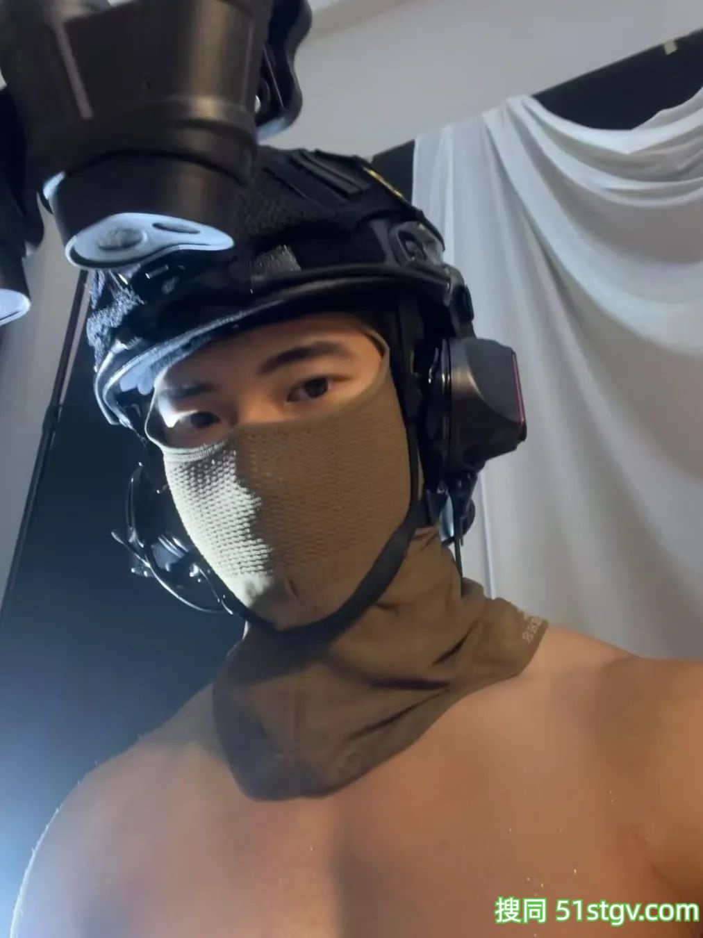 蓝朋友，肌肉好猛 - 51虹马