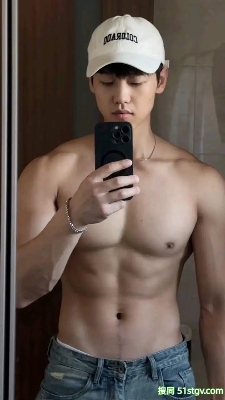 东北帅哥，粗壮脂包肌 - 51虹马