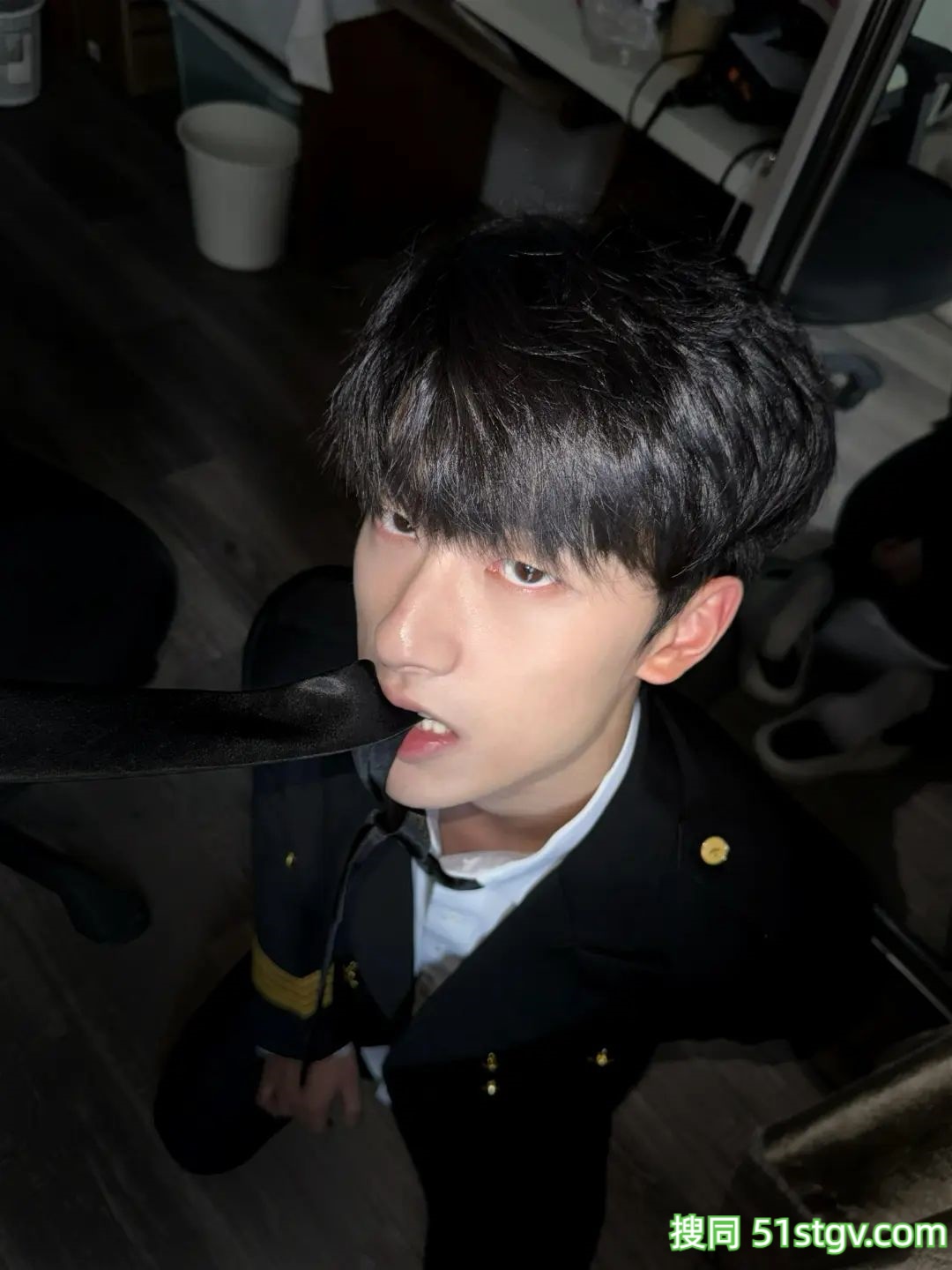 精瘦腹肌帅哥，小昊同学 - 51虹马