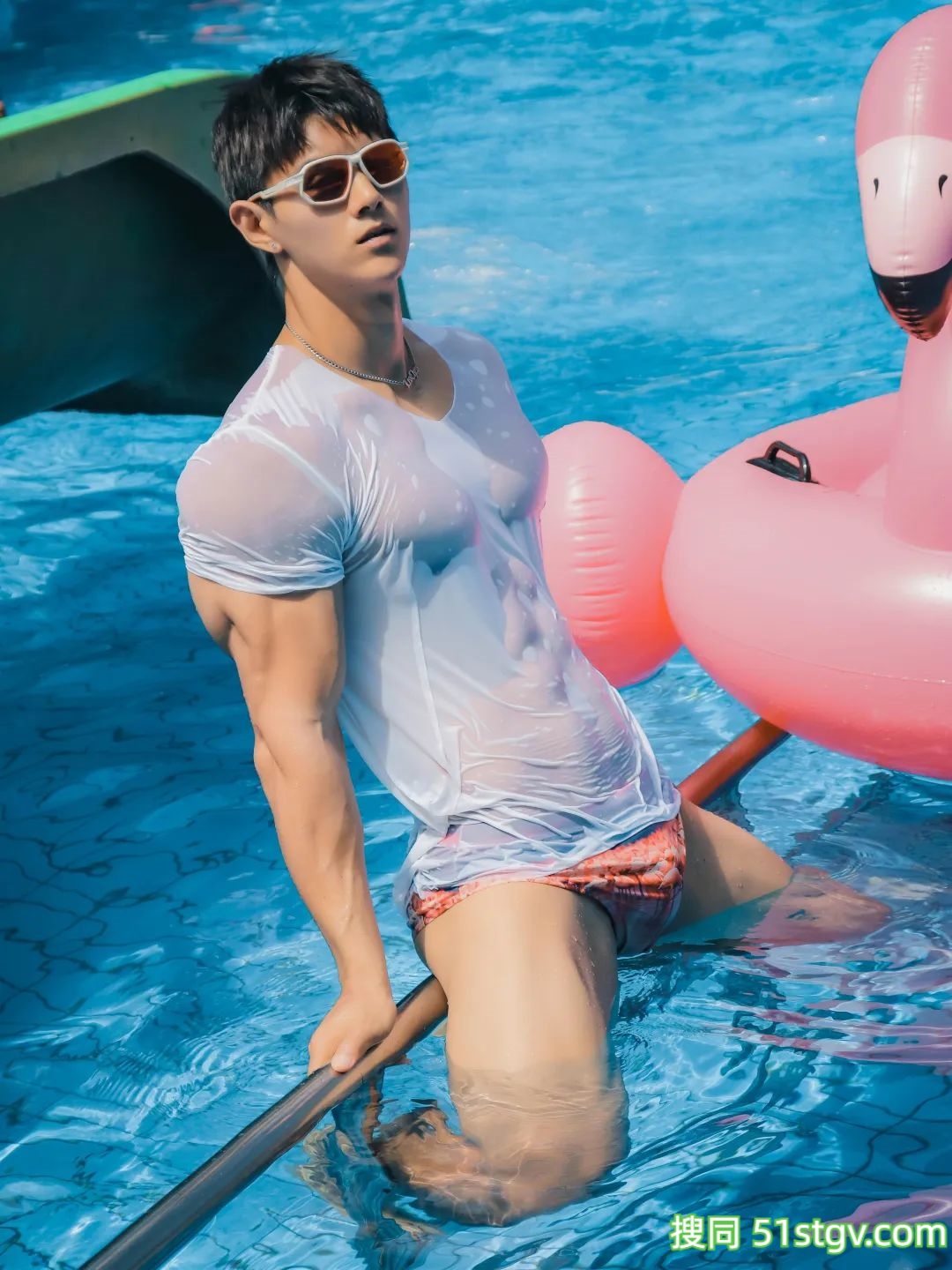 阳光型运动男孩，陈海诺 - 51虹马