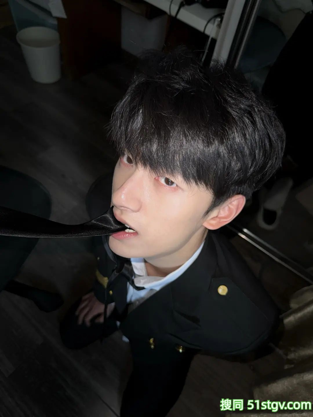 精瘦腹肌帅哥，小昊同学 - 51虹马