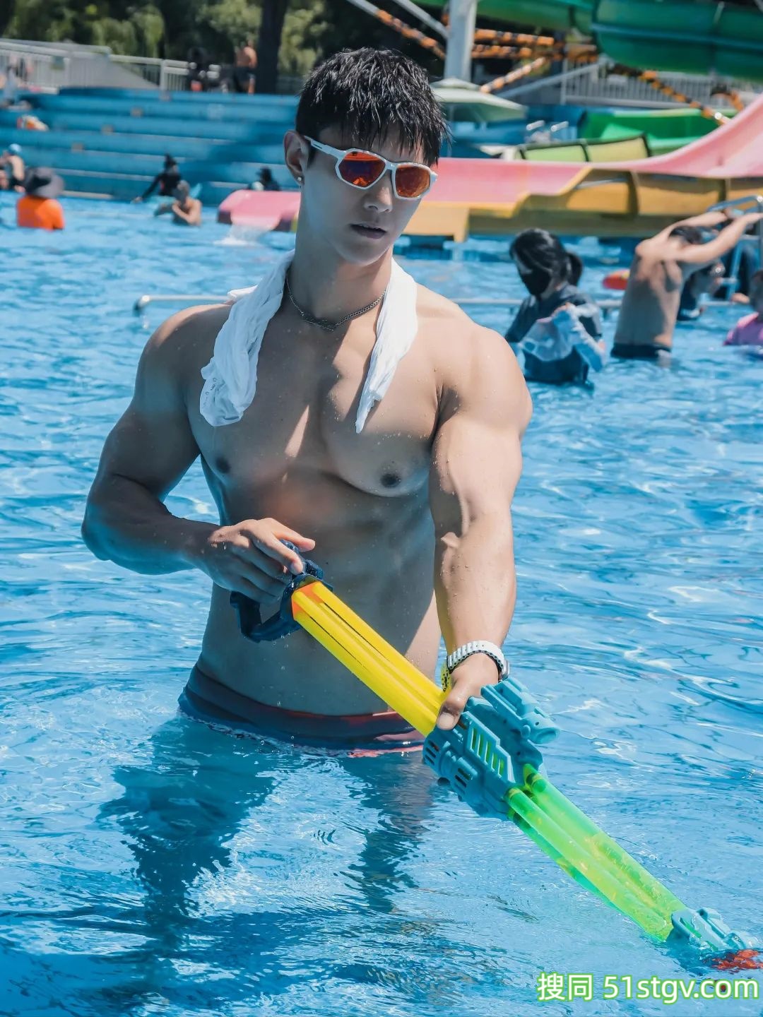 阳光型运动男孩，陈海诺 - 51虹马