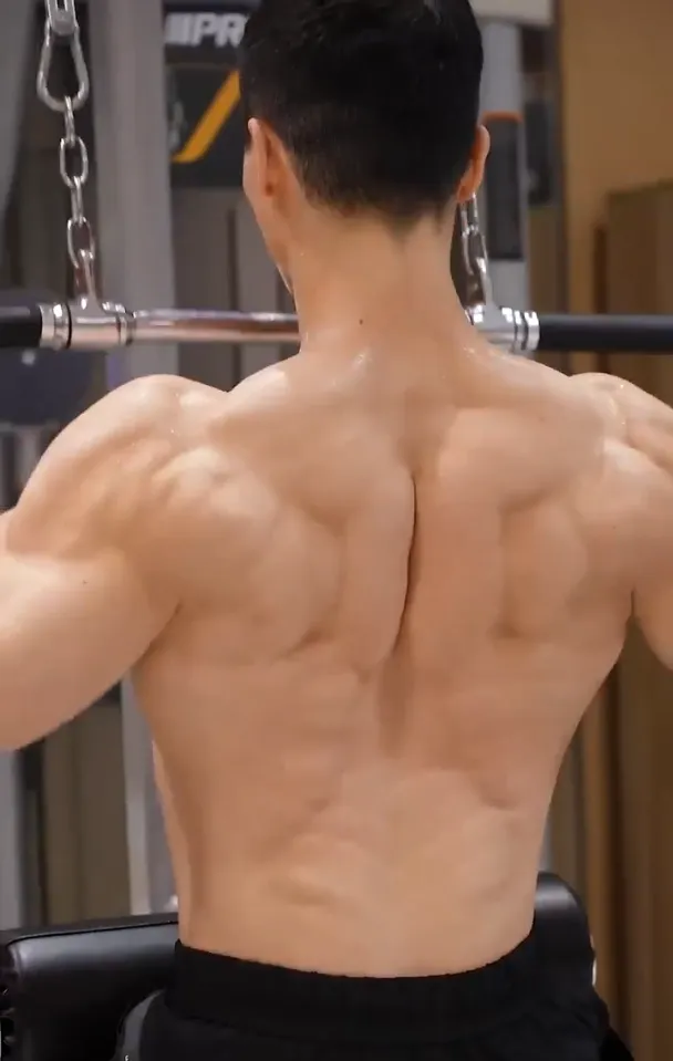 28岁长沙运动健将，高学历肌肉强悍如灭霸，荷尔蒙爆棚猛男辣汉子 - 51虹马